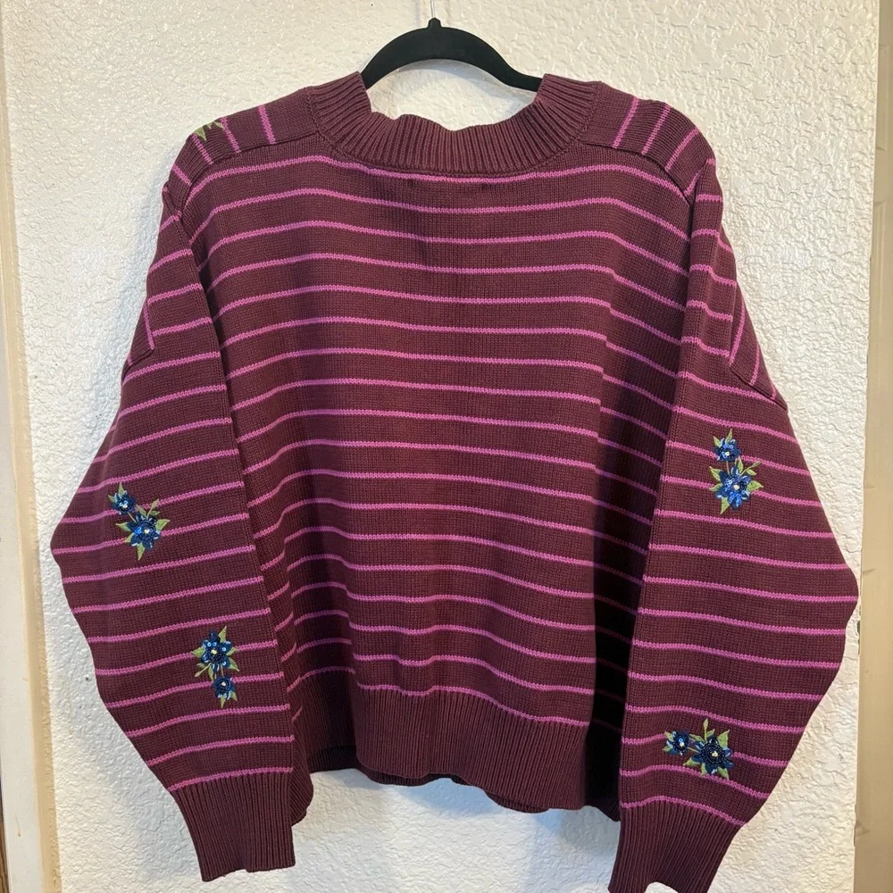 Joseph A. Striped‎ Embroidered Crewneck Sweater Women XXL Burgundy, Pink Floral
